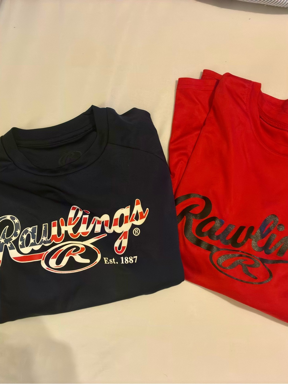 RAWLINGS lot of 2 Tshirts